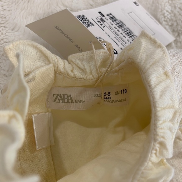 Zara Cream Smocked Sundress with Bishop Sleeves size 4-5 years - Picture 4 of 11